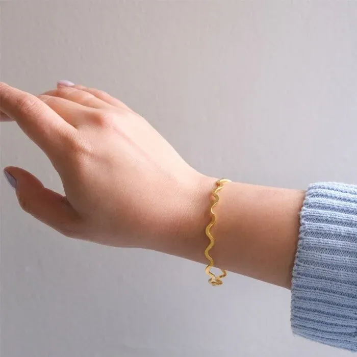 22 Ayar Kenarları Tırtıklı Zikzak Model Gold Altın Bilezik 15 Gr