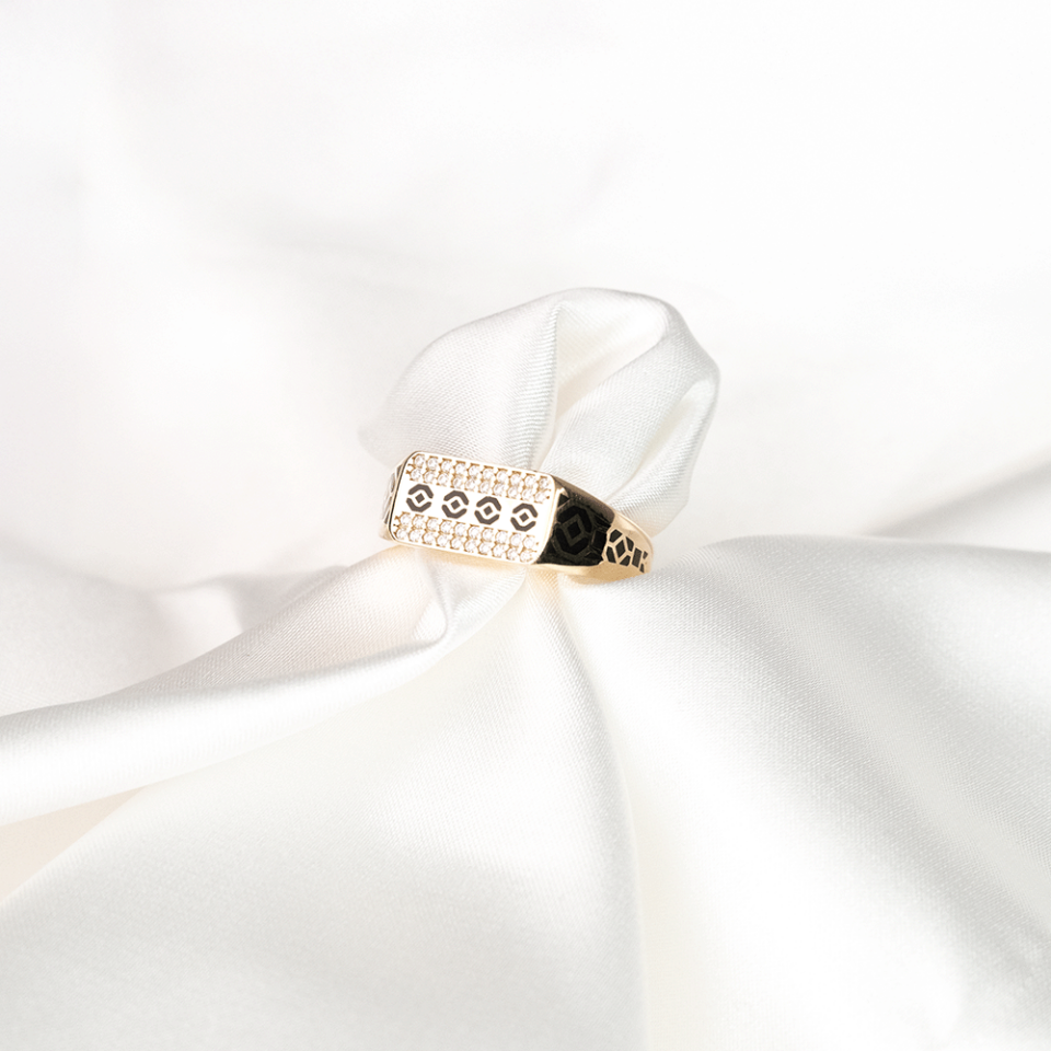 14 Ayar Taşlı Desenli Erkek Altın Yüzük