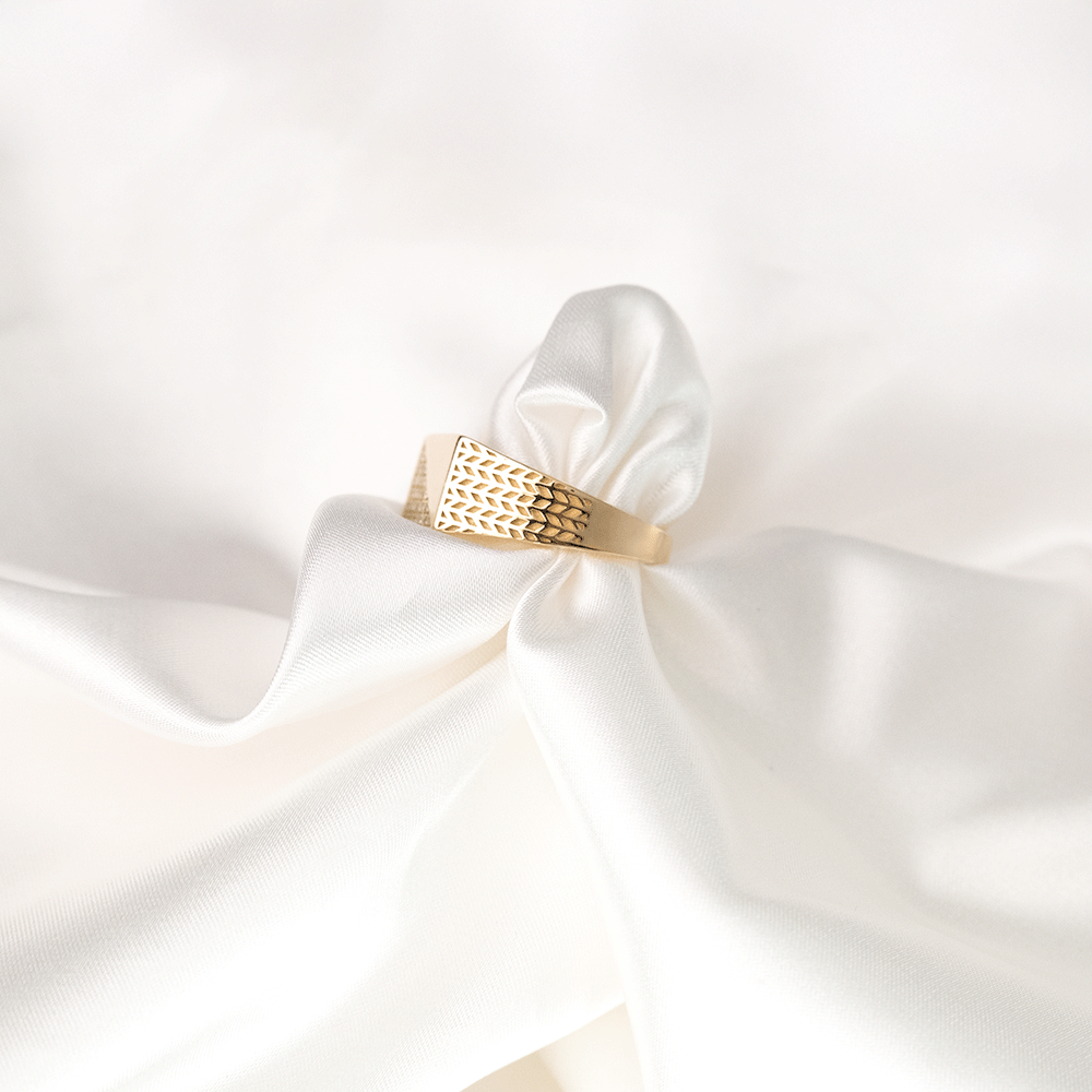 14 Ayar Dikdörtgen Kesim Yarı Taşlı Erkek Altın Yüzük