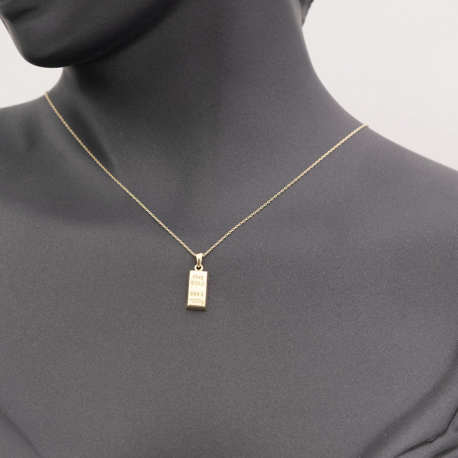 14 Fine Gold Yazılı Altın Kolye