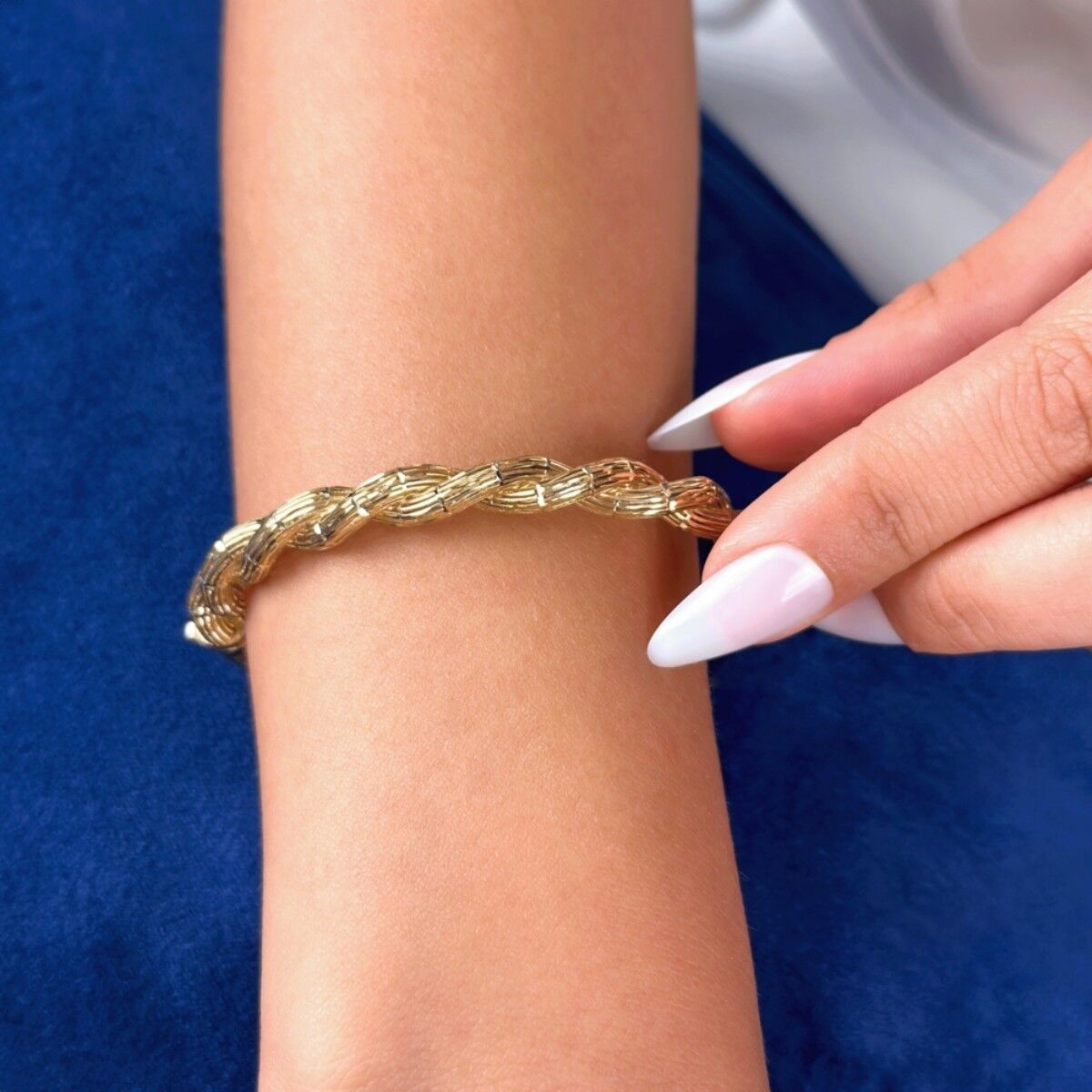 14 Ayar Burgu Altın Bileklik