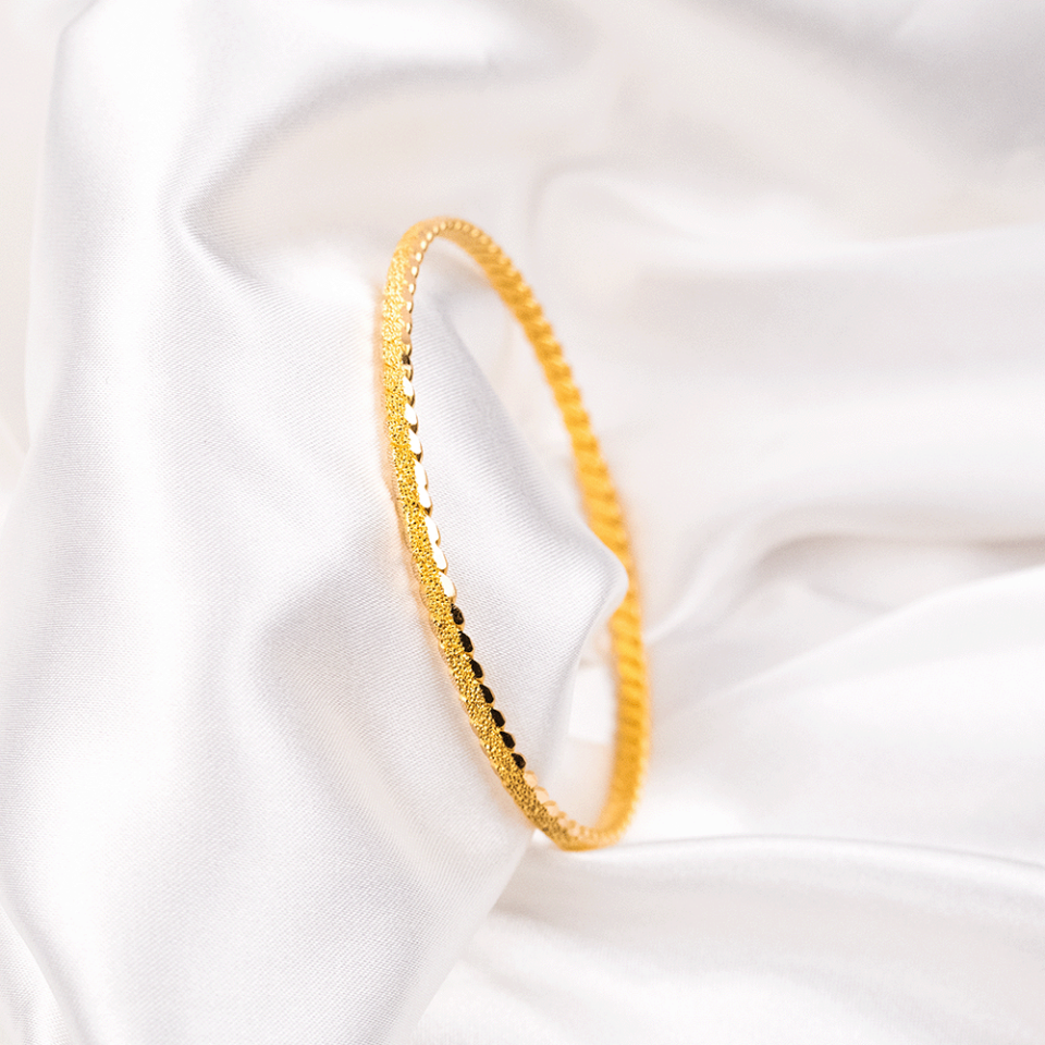 22 Ayar Burma Model Ortası Parıltılı Ajda Gold Altın Bilezik 10 Gr 6.6 ⌀
