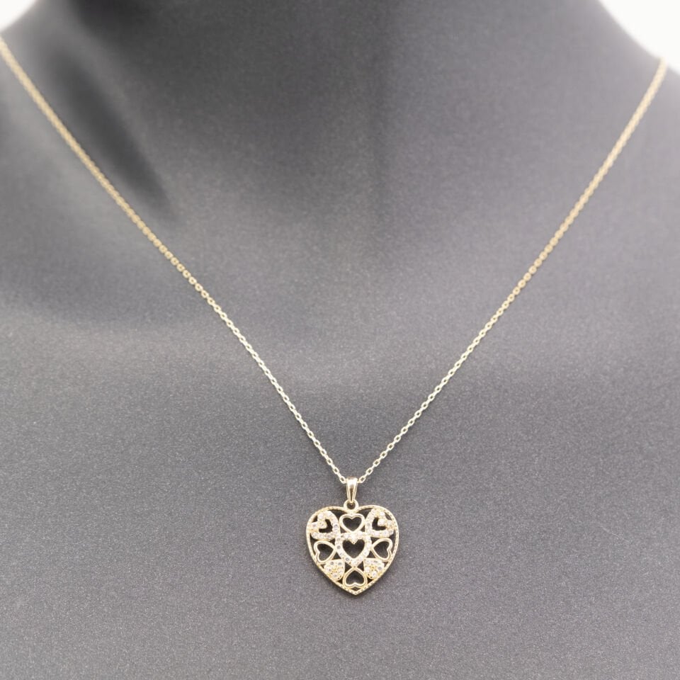 14 Ayar Taşlı Kalp Detaylı Altın Kolye