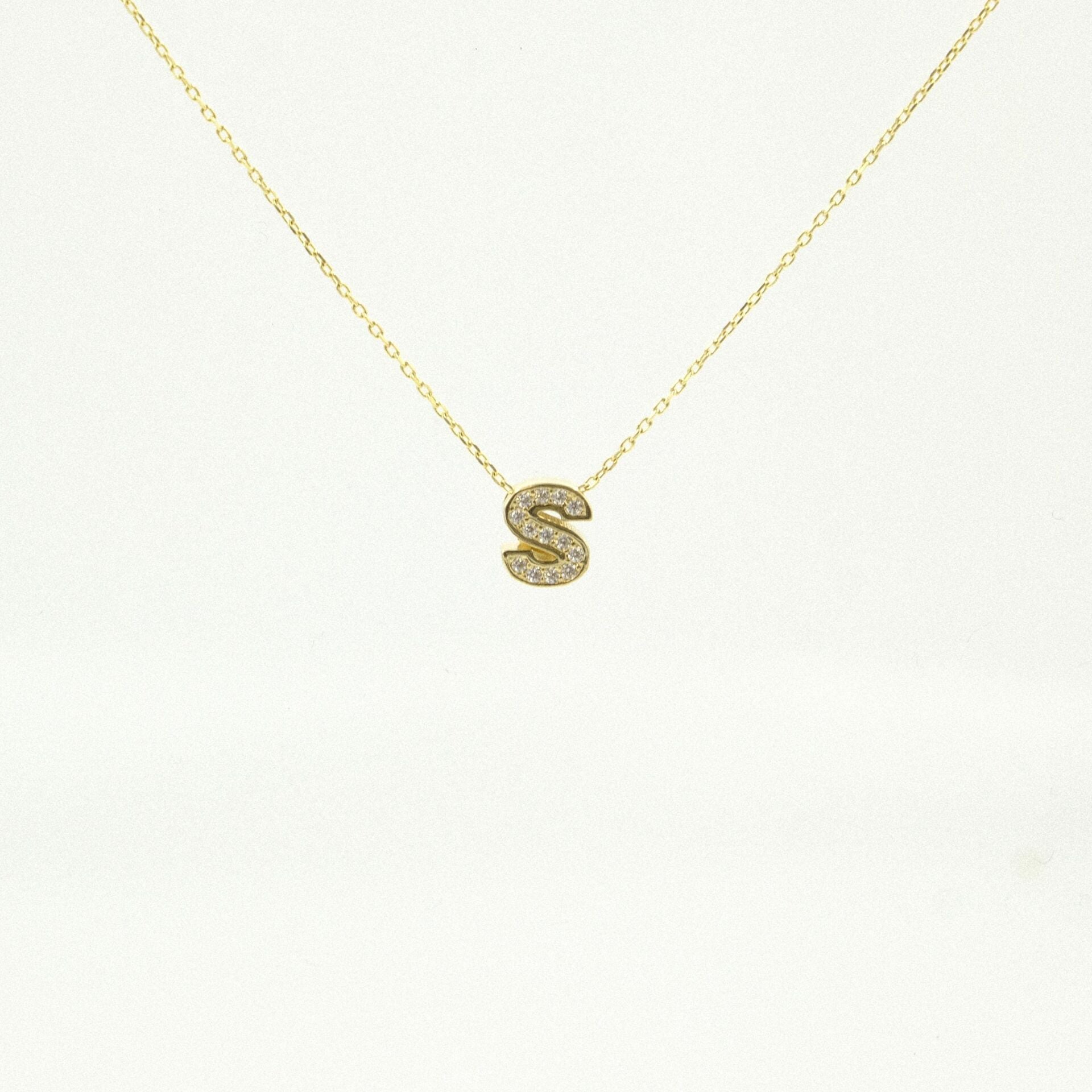 14 Ayar Minimalist Taşlı “S” Harfli Altın Kolye