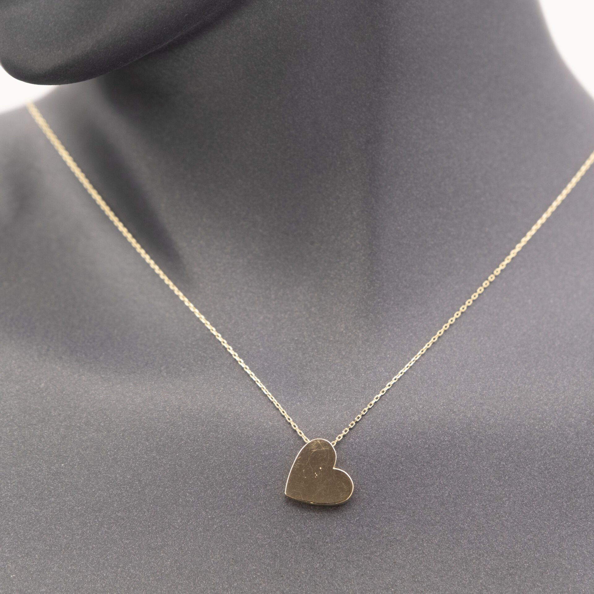 14 Ayar Kalp Uçlu Altın Kolye