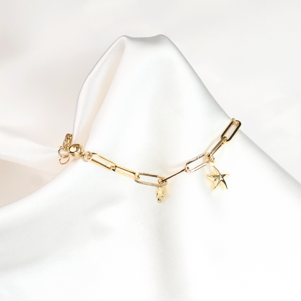 14 Ayar 3 Renkli Yıldız Charmlı Altın Bileklik