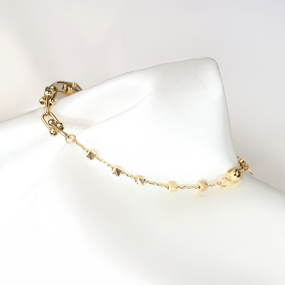 14 Ayar Ucu Toplu Ataç Model Kare Toplu Altın Bileklik