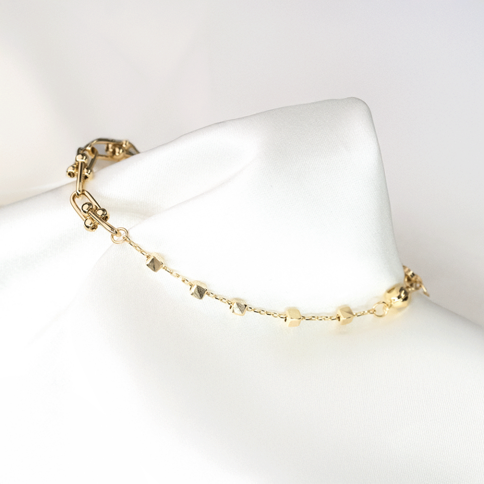 14 Ayar Ucu Toplu Ataç Model Kare Toplu Altın Bileklik