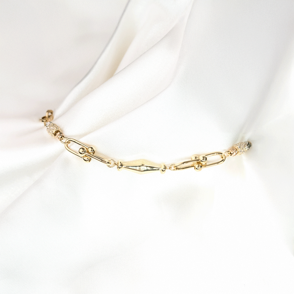 14 Ayar Toplu Ataç Model Taşlı Silindir Figürlü Altın Bileklik