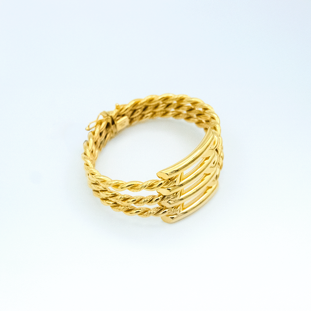 14 Ayar Sarmal Kesim Kelepçe Altın Bileklik