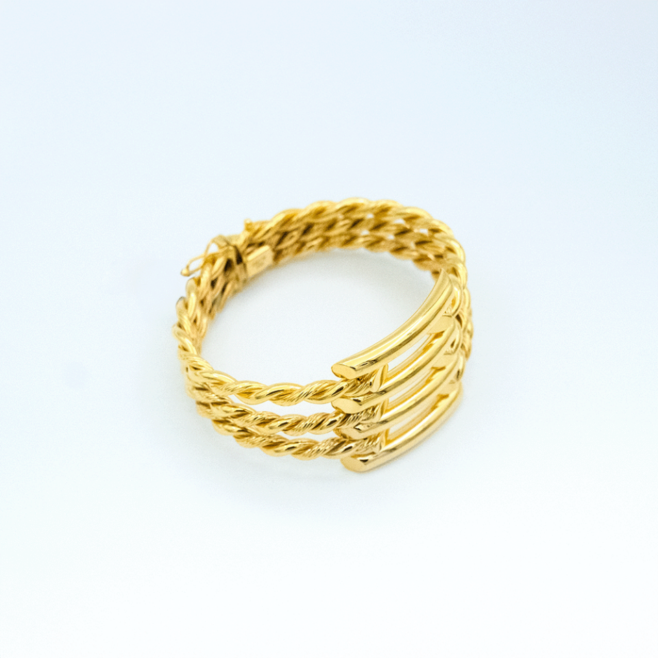 14 Ayar Sarmal Kesim Kelepçe Altın Bileklik