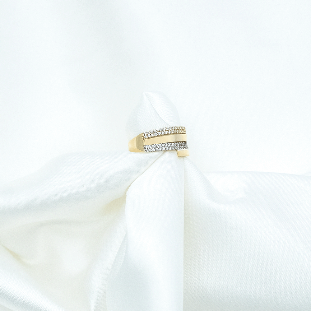 14 Ayar 4 Sıra Taşlı Detaylı Altın Yüzük