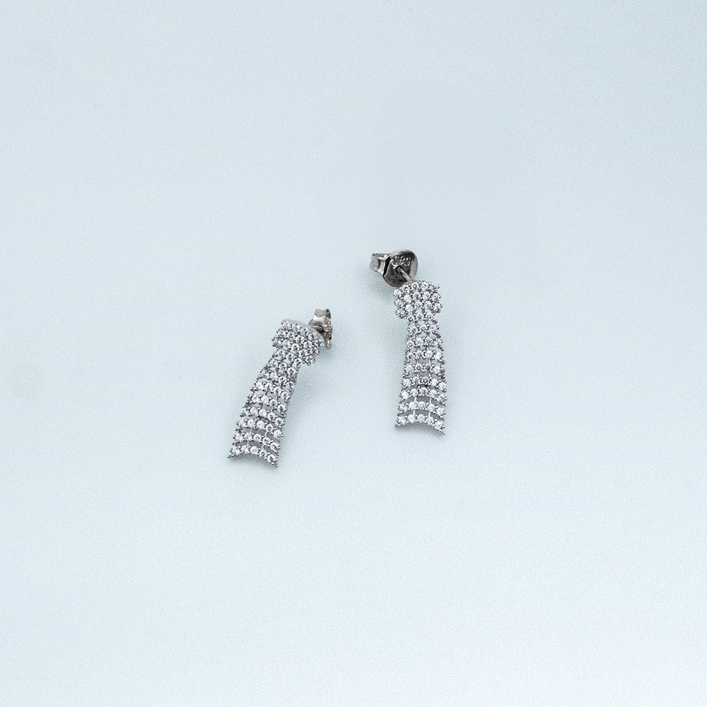 14 Ayar Yıldız Dokunuşu Altın Küpe