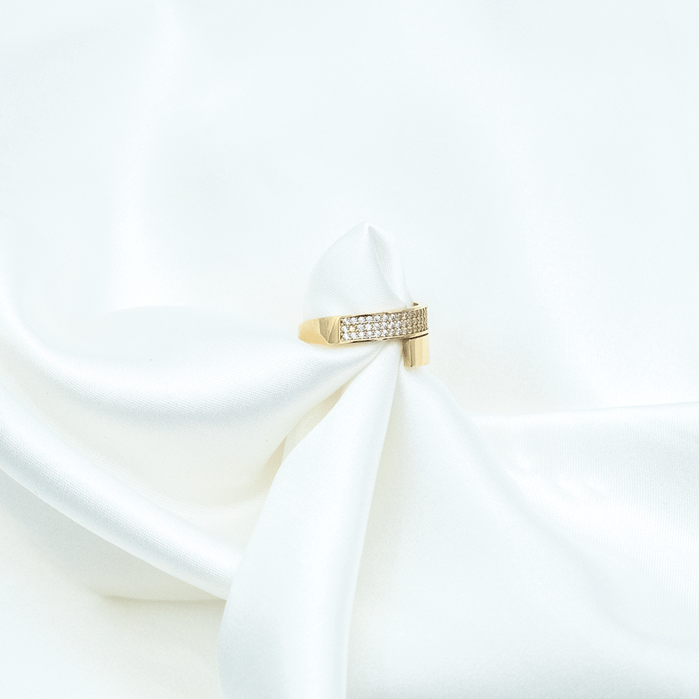 14 Ayar Yarısı Taşlı Altın Yüzük