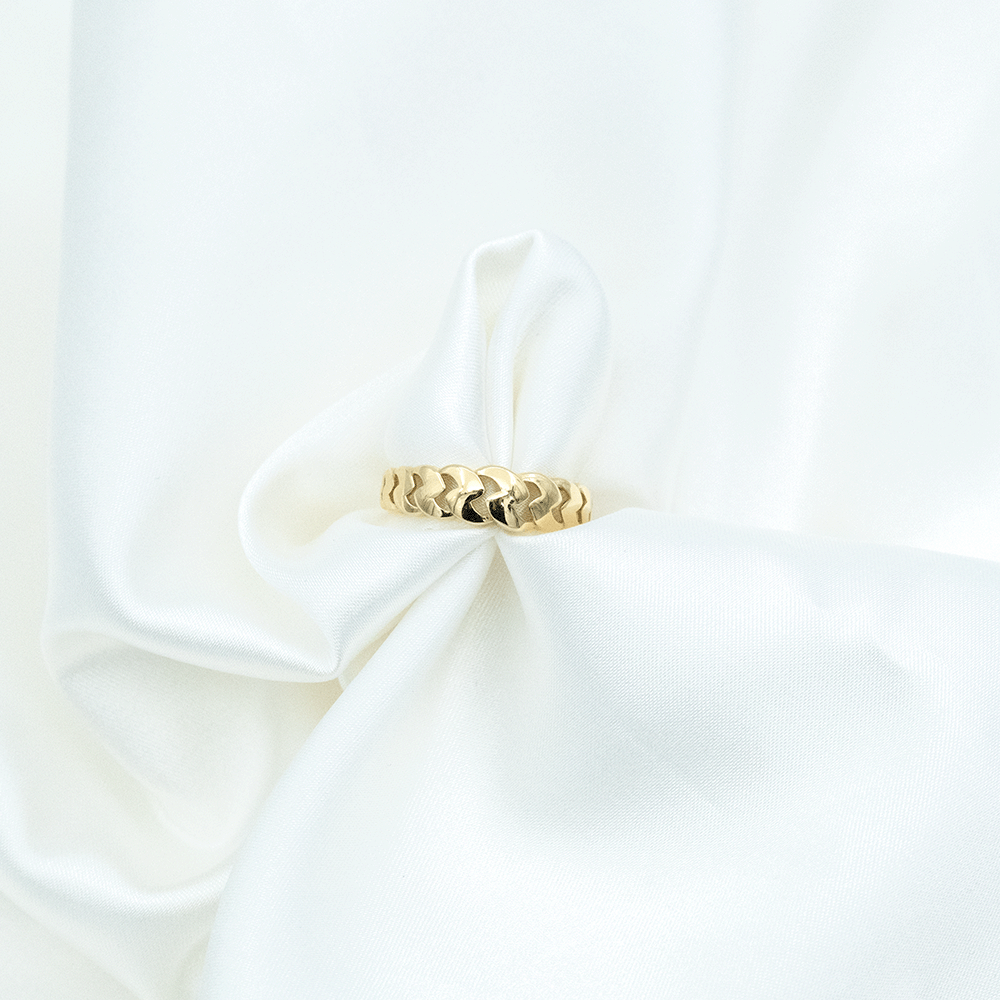 14 Ayar Desenli Kesim Altın Yüzük