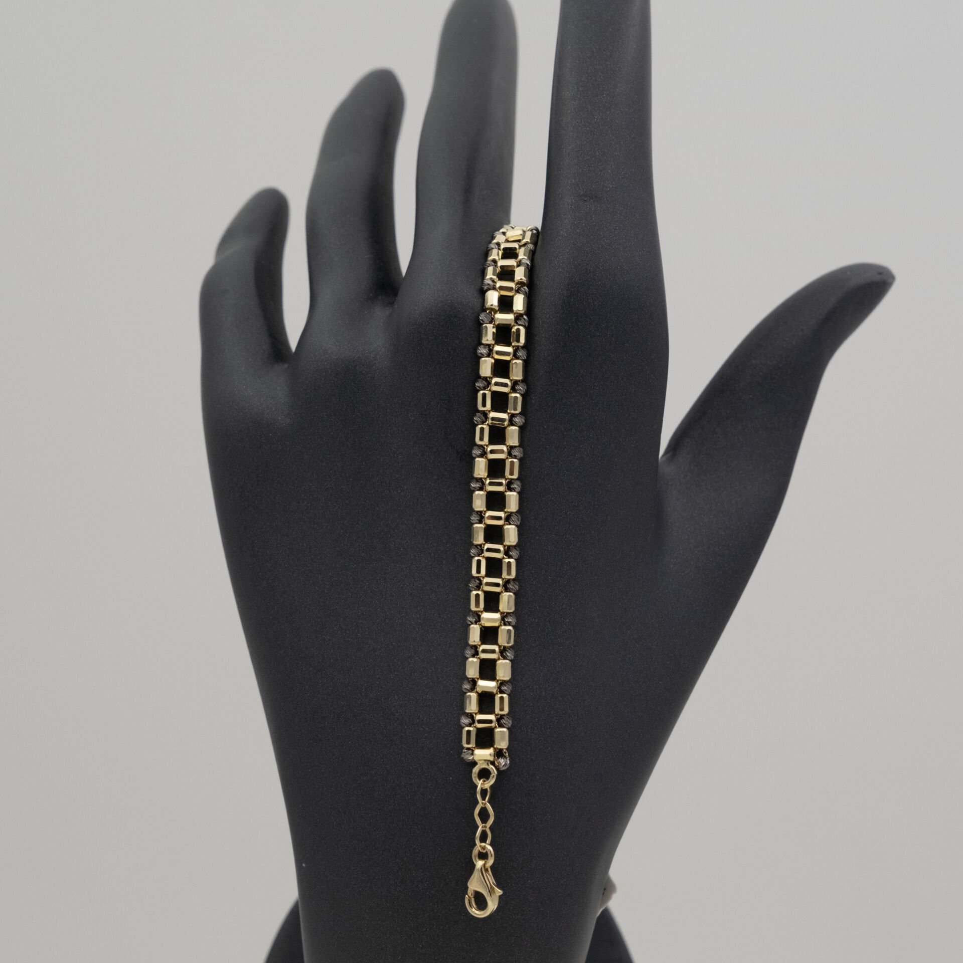 14 Ayar Parıltılı Detaylı Altın Bileklik