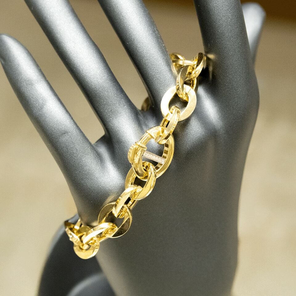 14 Ayar Çizgili Sıralı Halka Altın Bileklik