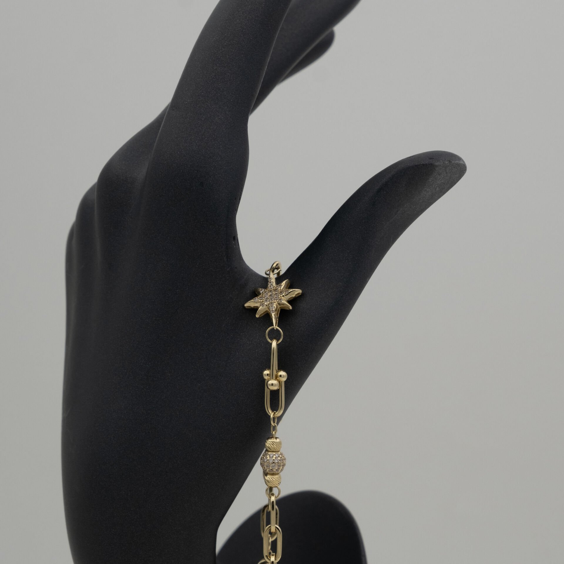 14 Ayar Yıldız Detaylı Altın Bileklik