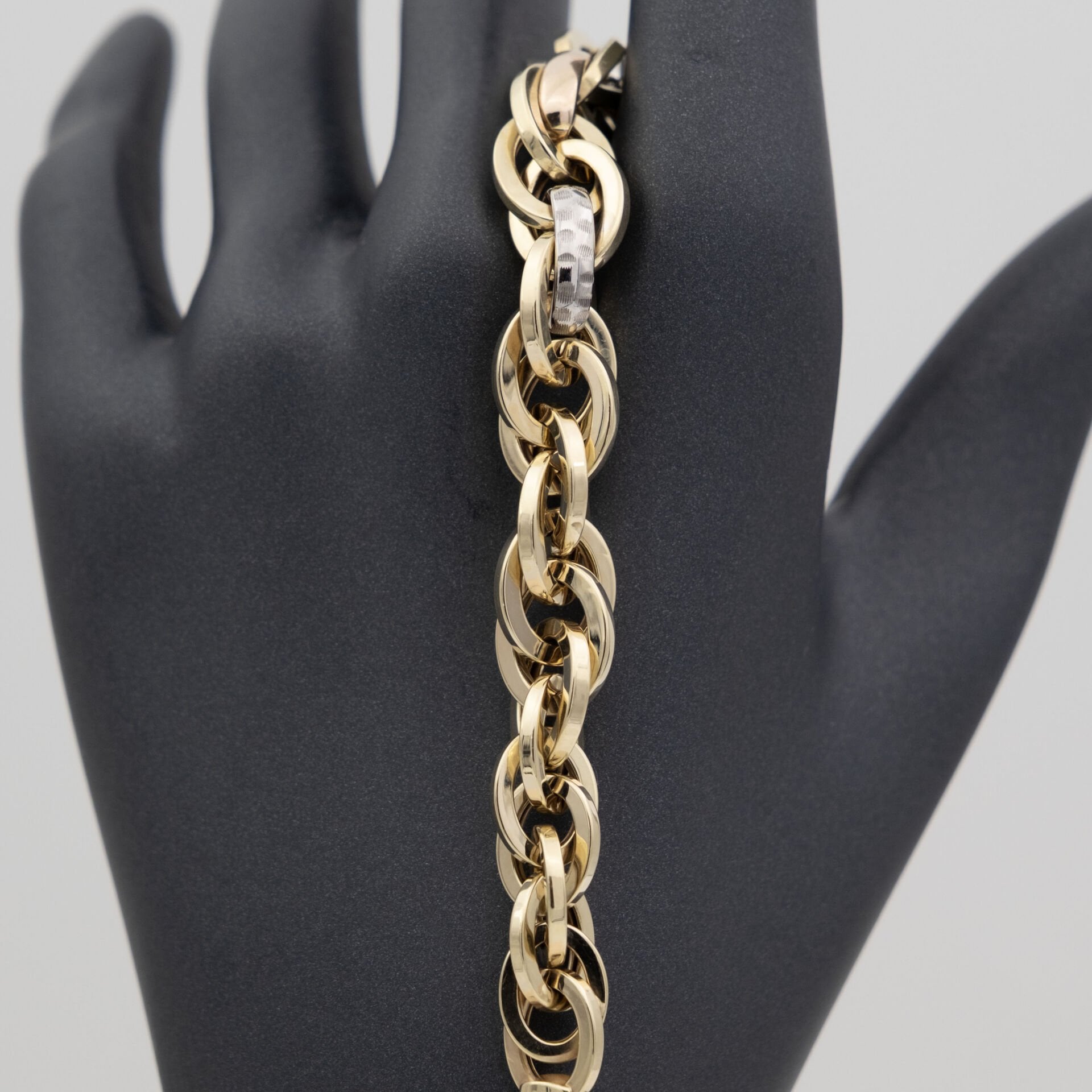 14 Ayar Sıralı Detaylı Altın Bileklik