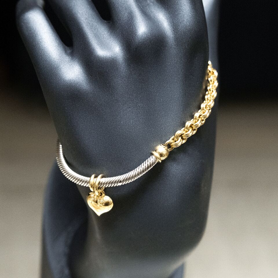 14 Ayar Kalp Detaylı Altın Bileklik